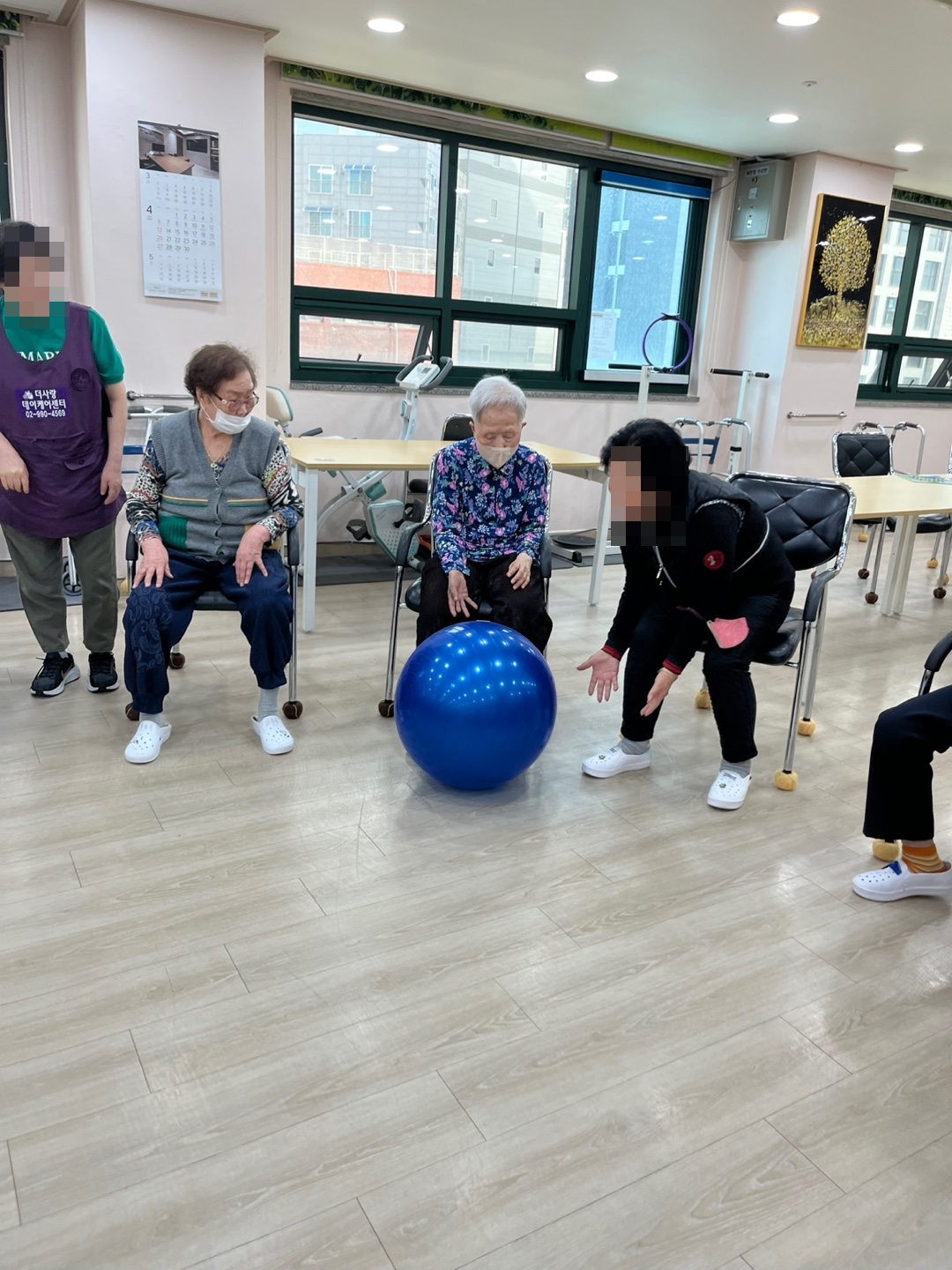 /user/t/thesarang/editor/2504/8443ae45e7d50d81fb817e3f98e2f5ea_1745394830_4708.jpg 이미지크게보기