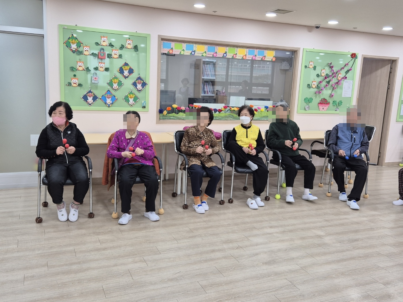 /user/t/thesarang/editor/2504/a0aaebd6537a0a306733da84d0793bd7_1744273599_3979.jpg 이미지크게보기