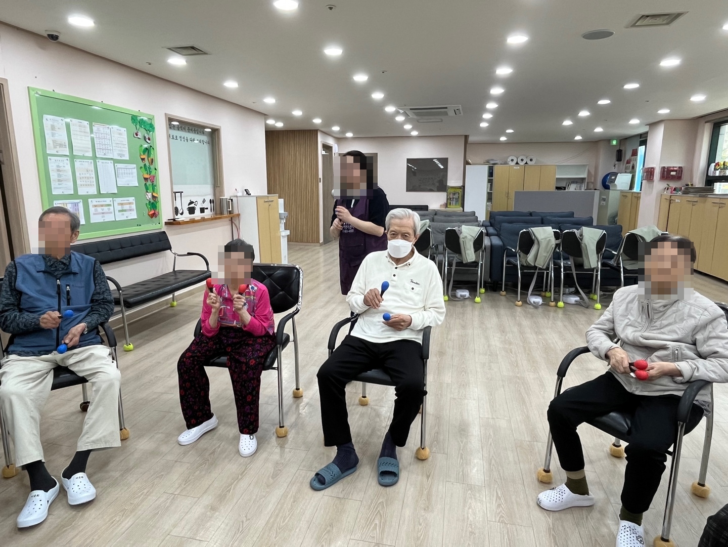 /user/t/thesarang/editor/2505/2889c30b77a984803818ca6bf77b0c27_1747902586_1219.jpg 이미지크게보기